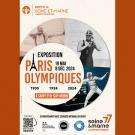 Affiche de l'exposition "Paris Olympiques 1900, 1924, 2024". Dans un cercle, 3 photographies de sportifs, de disciplines différentes et ayant participé ou qui participeront aux 3 olympiades qui font l'objet de l'exposition.