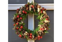 Fabrication de couronnes de Noël