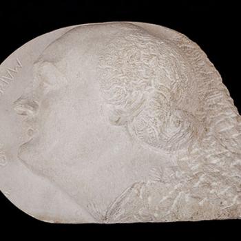 Haut-relief en pierre sculptée représentant le profil gauche de l'Abbé Marc Lenoir, 